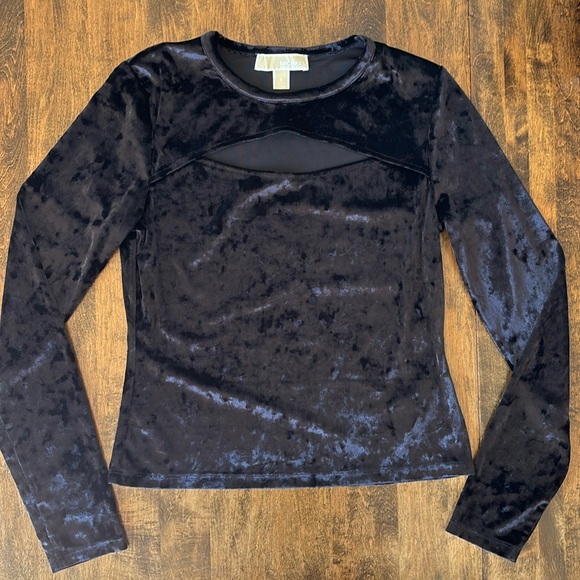 Michael Kors crushed velvet cut out top. - Picture 3 of 7